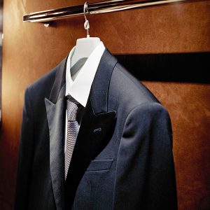 L'importance d'un bon entretien d'un manteau long pour homme