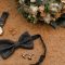 Quels accessoires porter avec un costume de mariage sur mesure ?